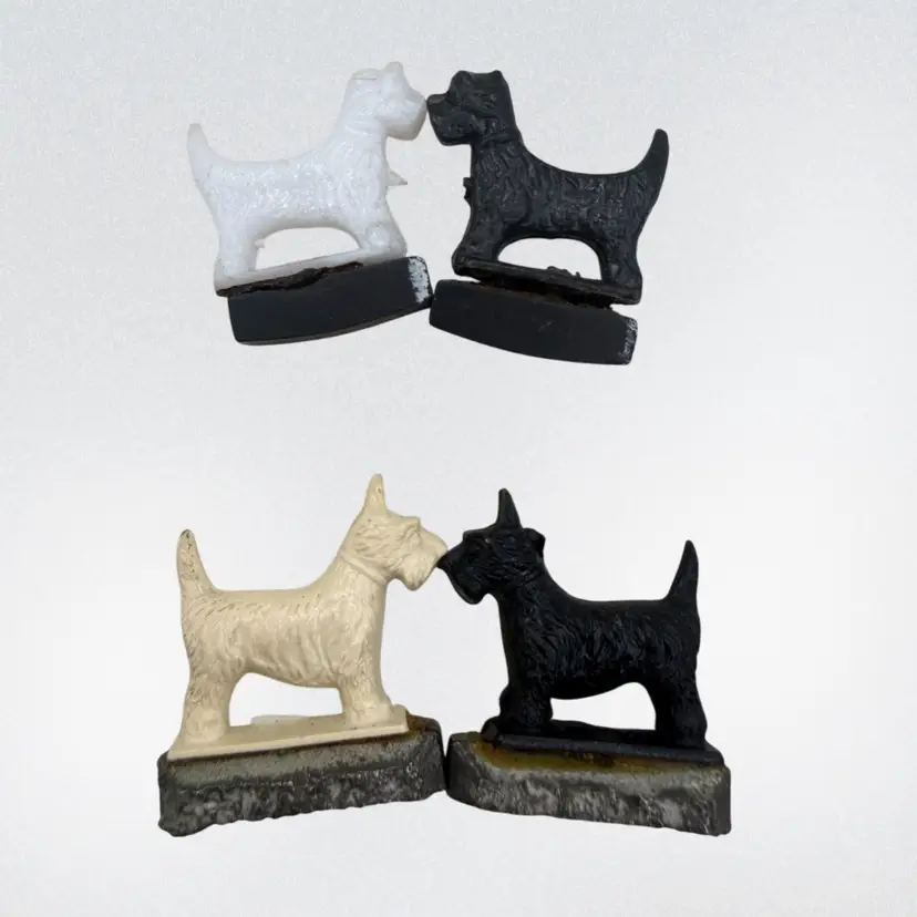 Vintage Tricky Dogs" magnetic toys- 2 Sets Of 2 - Scottish Terrier