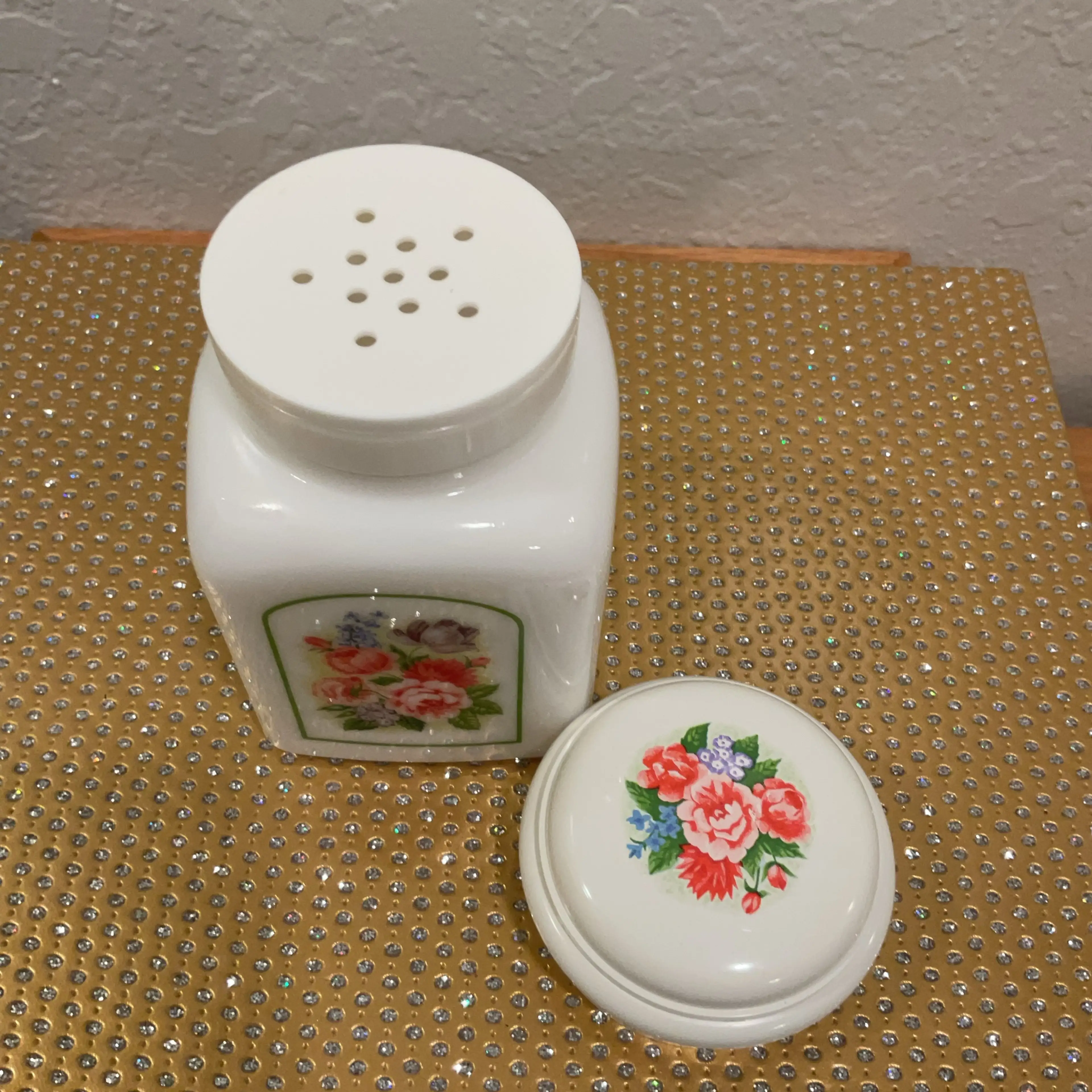 Image 1 of 3