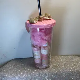 New Pearl World, Tumbler & Body Lotion, Shower Jell & Bath Pouf