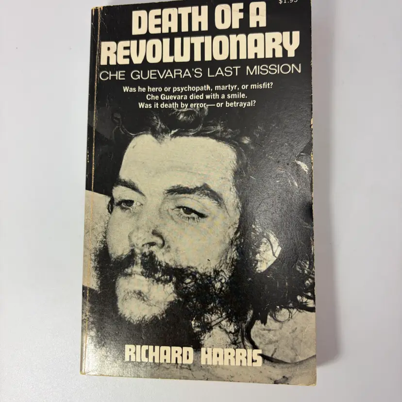 Vintage 'Death of a Revolutionary' Richard Harris Paperback 1971 Collier