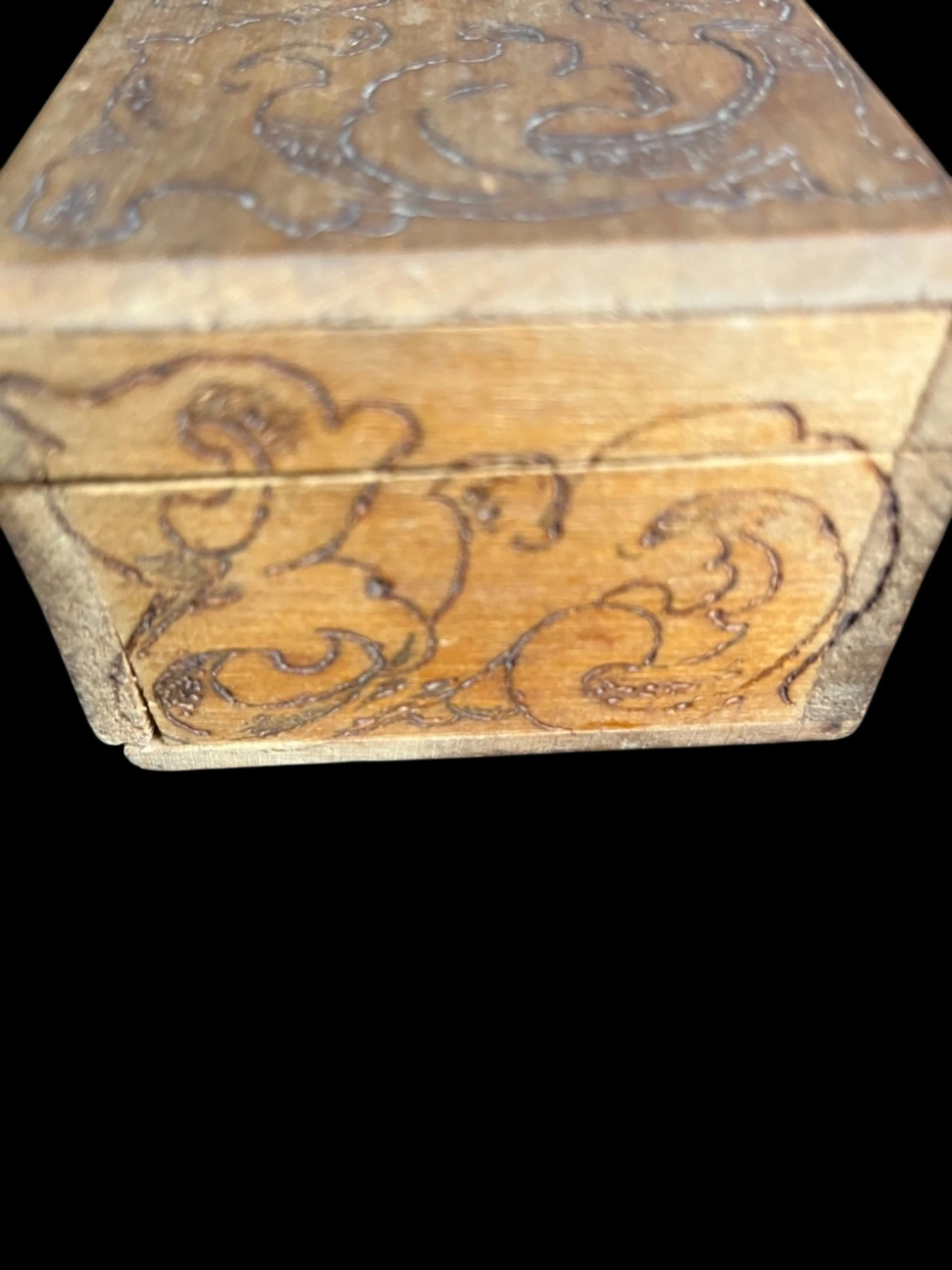 Image 4 of 8