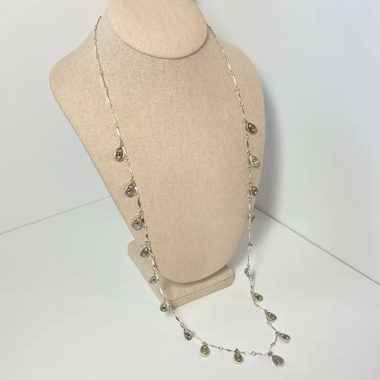 Crown Trifari Silver Tone Marcasite Tear Drop Filigree Station Chain Necklace