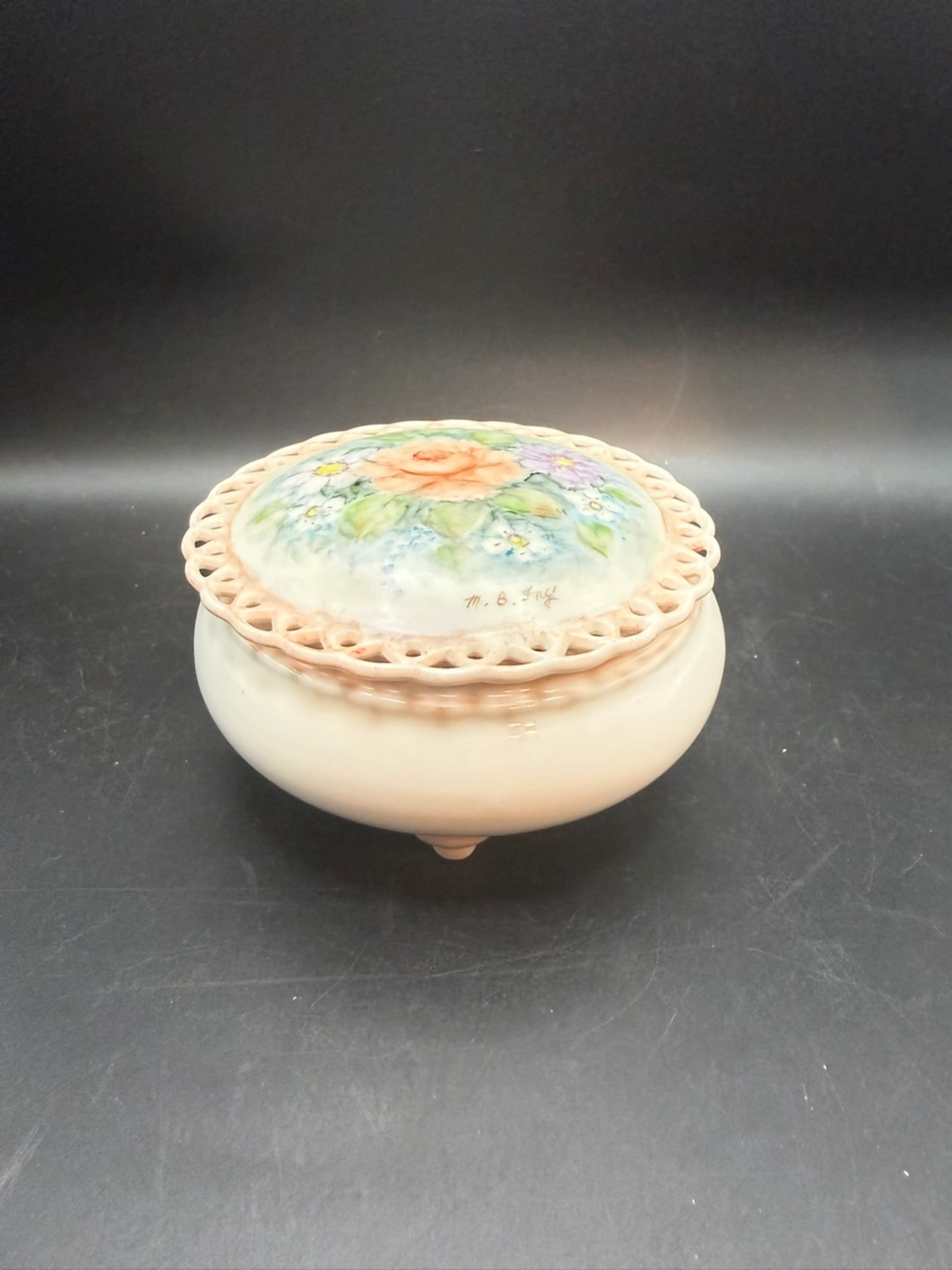 Image 1 of 4