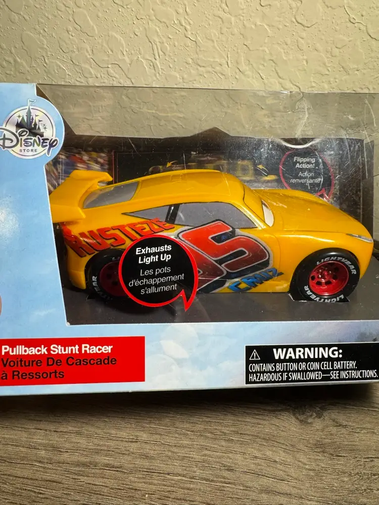 Brand New Lightening McQueen Pullback Stunt Racer 95💎