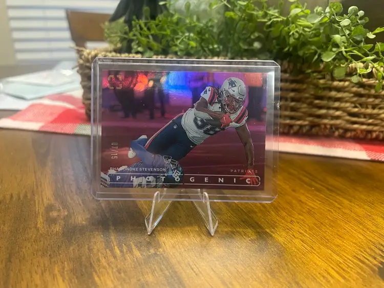 2024 Panini Photogenic Football Rhamondre Stevenson Pink 07/15!