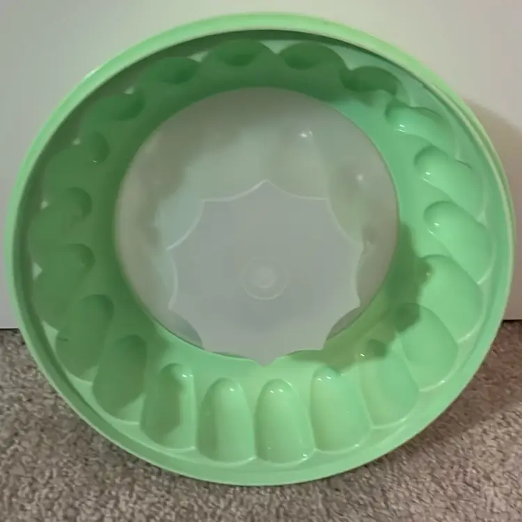Tupperware Green Clear Gelatin  Mold.