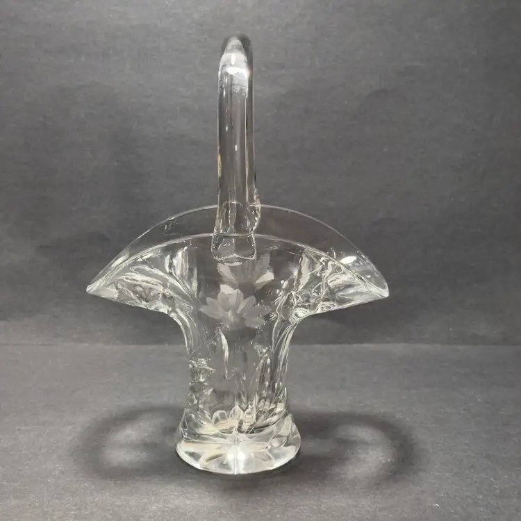 #1498 Vintage Bridal Basket Clear Glass Etched Flowers And Leaves 9.5” Tall Nov 1979 On Note