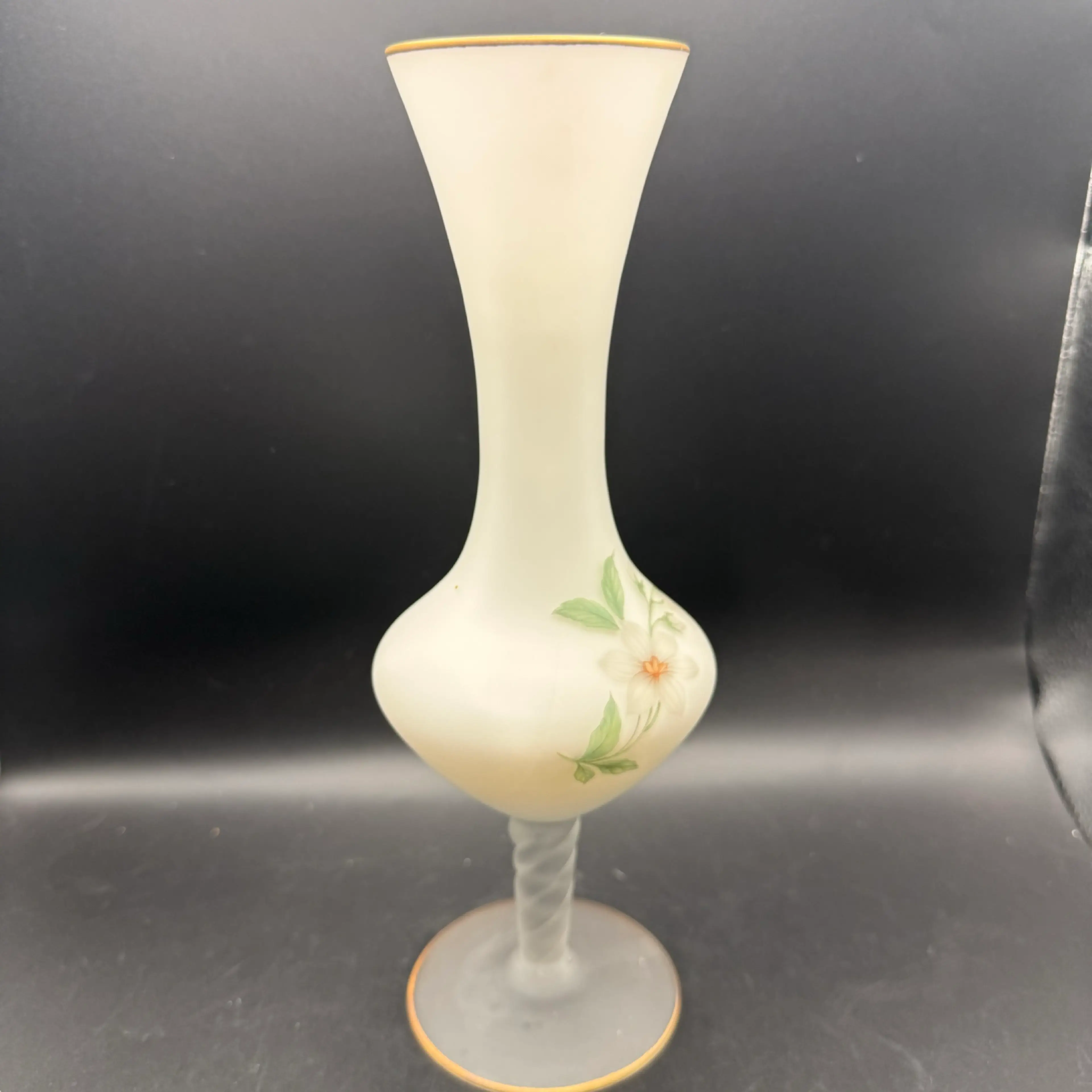 Image 4 of 6