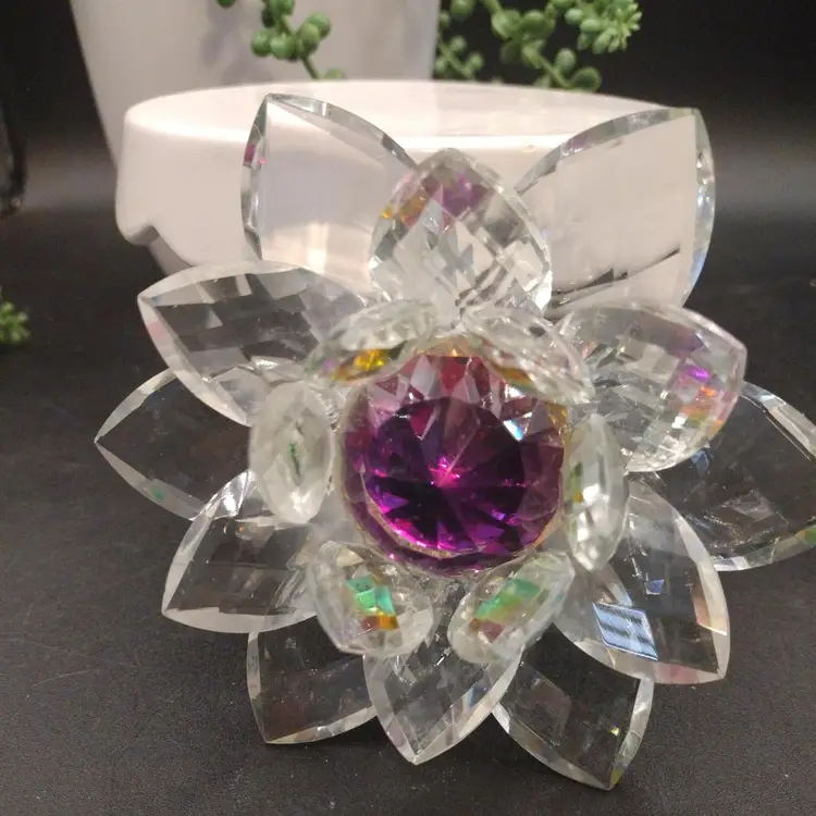 Iridescent Faceted Crystal Glass Lotus Flower Pink Center on Base Original Box