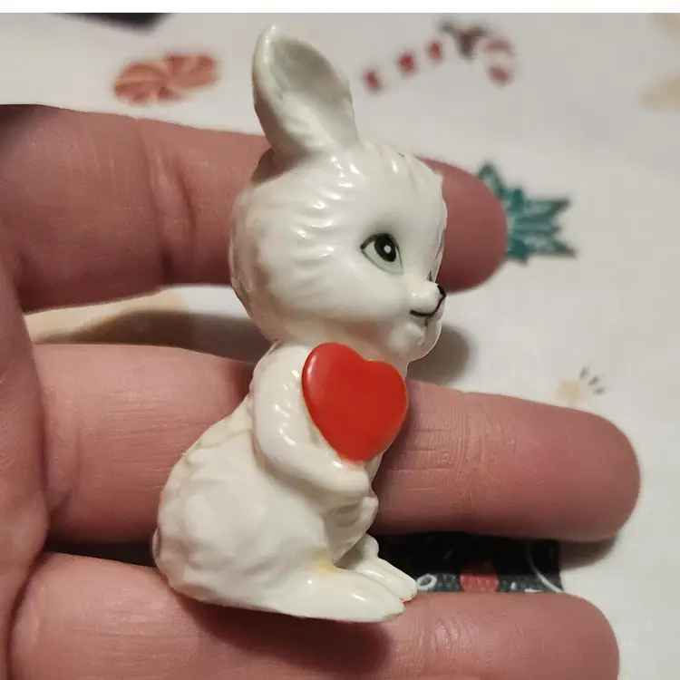 Vintage Valentine's Day Figurine Kangaroo Dog