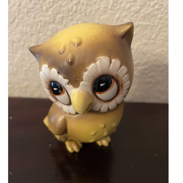 VTG 60's Josef Original Ceramic OWL Figurine Original Stickers