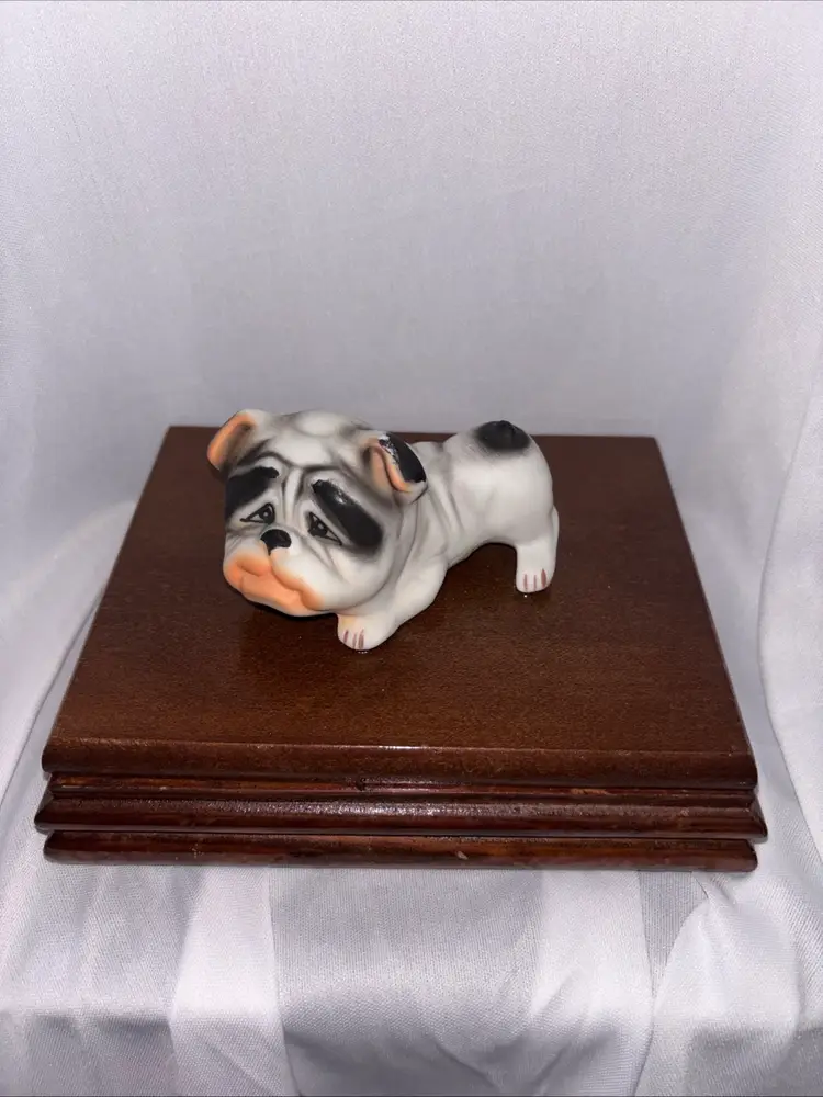 Vintage Bulldog Figurine Box Playing Cards Sealed Trinket Jewelry