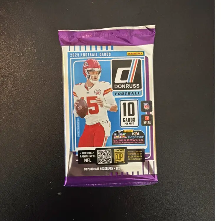 2025 Panini Donruss Football COSTCO EXCLUSIVE NFL 10 card pack