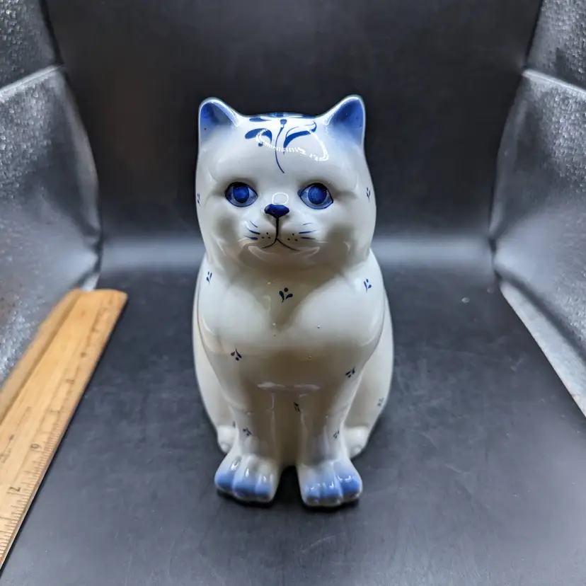 Vintage Enesco White Cat With Blue Delft Design 7".