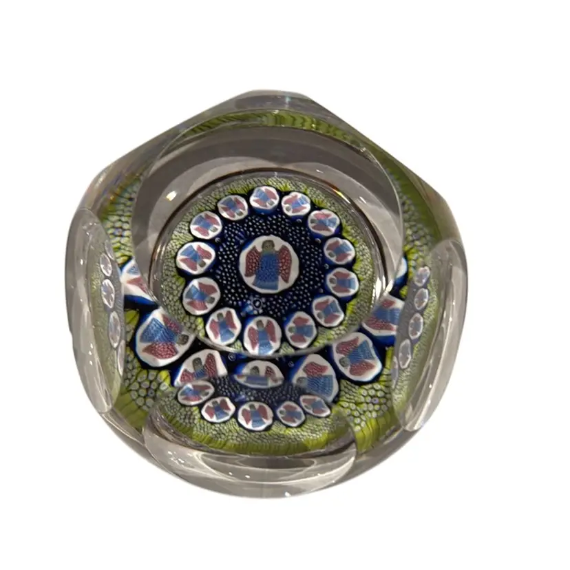 1975 Band Of Angels Whitefriars 77/1000 Limited Edition Christmas Crystal Faceted Paperweight - 2.75” X 3” Diameter