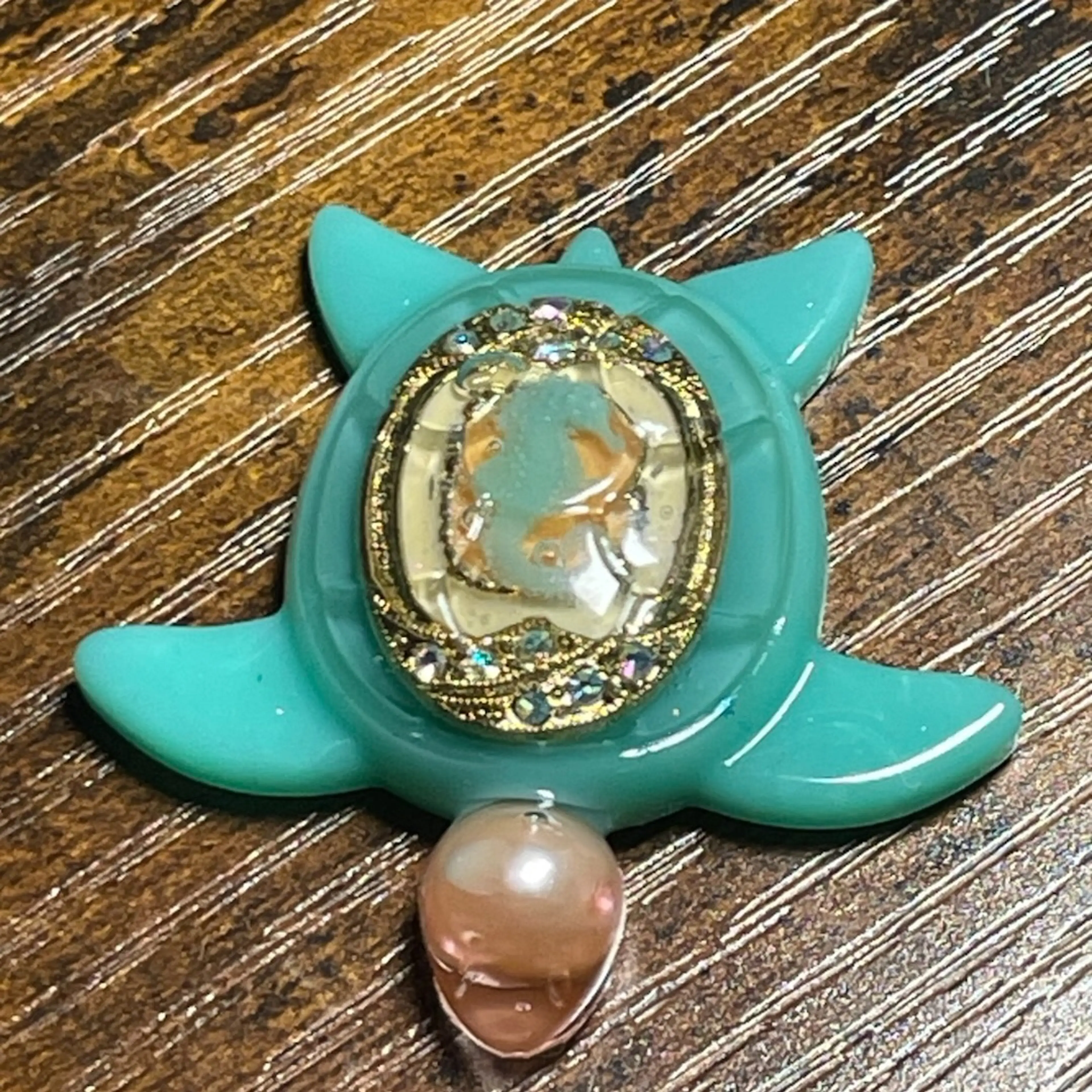Image 1 of 18