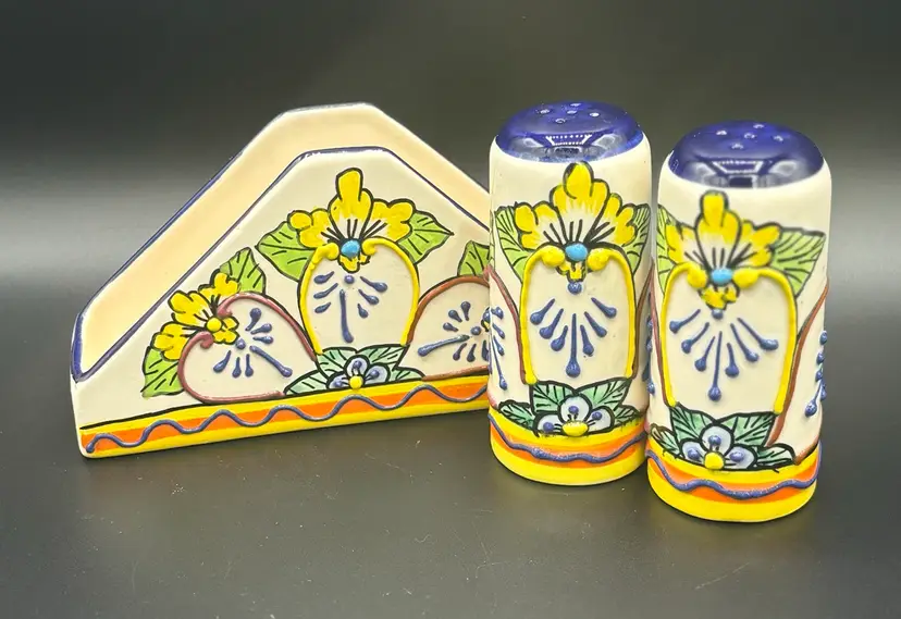 Hand Painted Mexican Pottery S/P Shaker And Napkin Holder Set