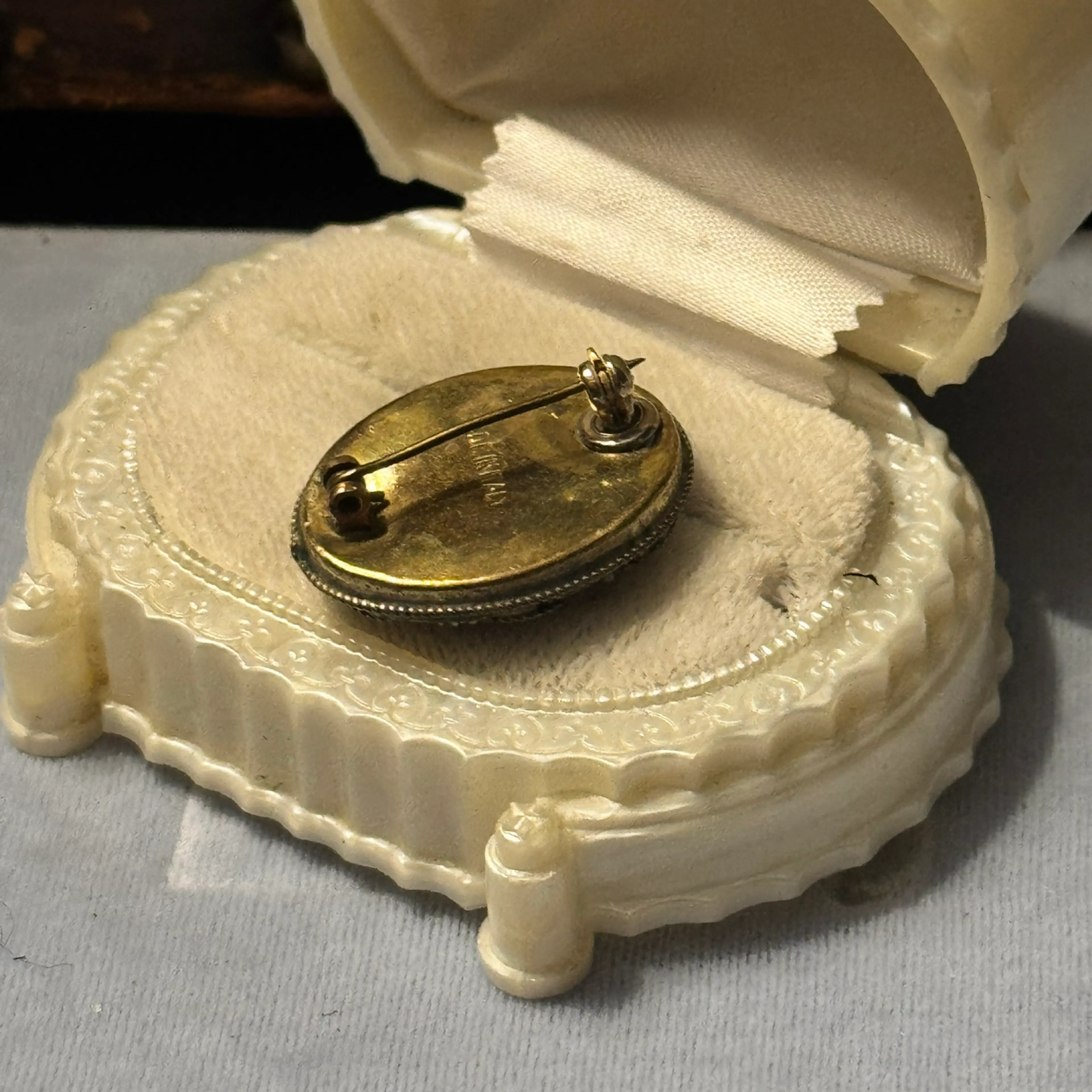 Image 2 of 2