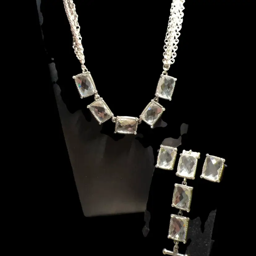 Beautiful Facetted Crystal Multi Strand Necklace, Clip Back Earrings And Matching Bracelet 8” Adjustable Toggle, Unknown Maker
