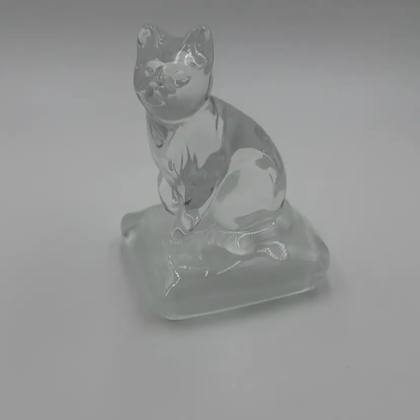 Cristal D'Arques Cat - Clear Lead Crystal Figurine - Frosted Glass Base - France