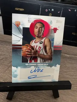 Noa Essengue 2025-26 Topps Contemporary Marks RC Rookie Auto Autograph NBA Basketball Card Chicago Bulls (A2)