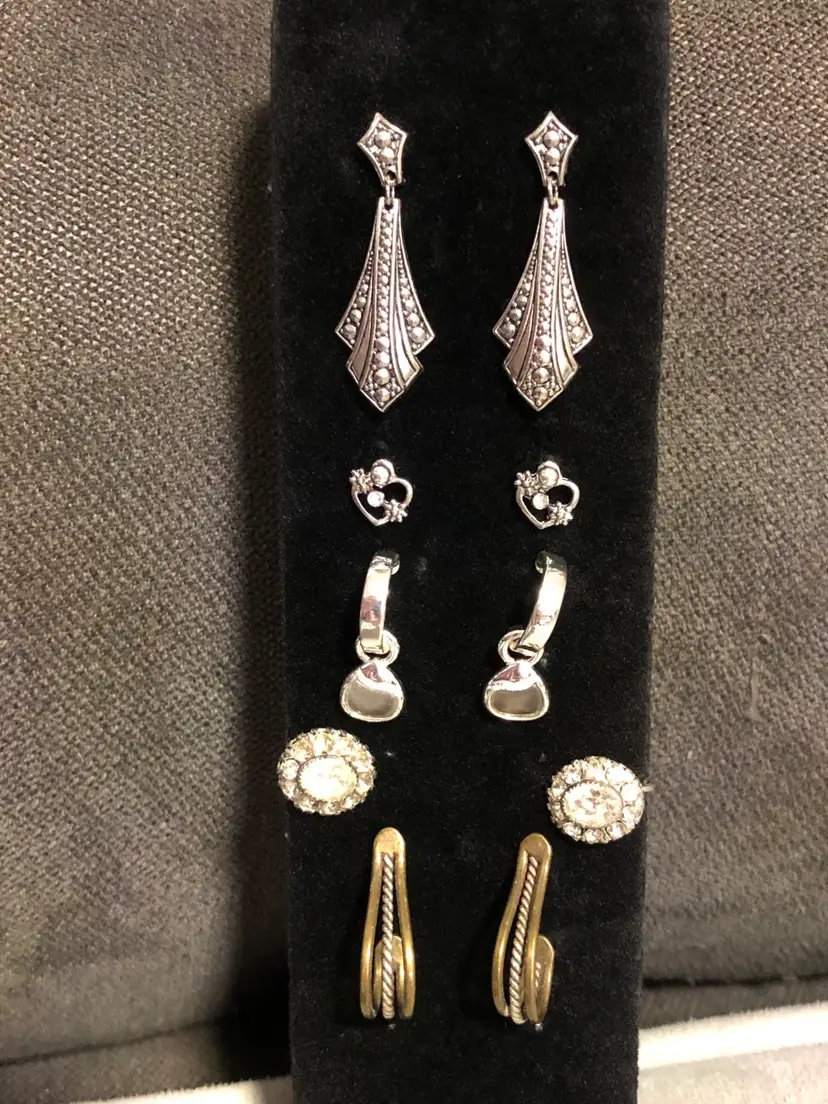 5 Pairs of Beautiful Earrings Lot