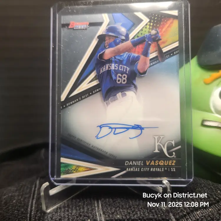 2022 Bowman's Best Auto - Daniel Vasquez Kansas City Royals
