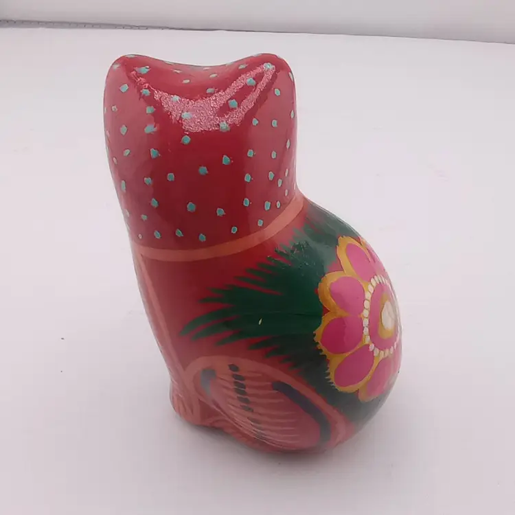 Red Mexican pottery cat