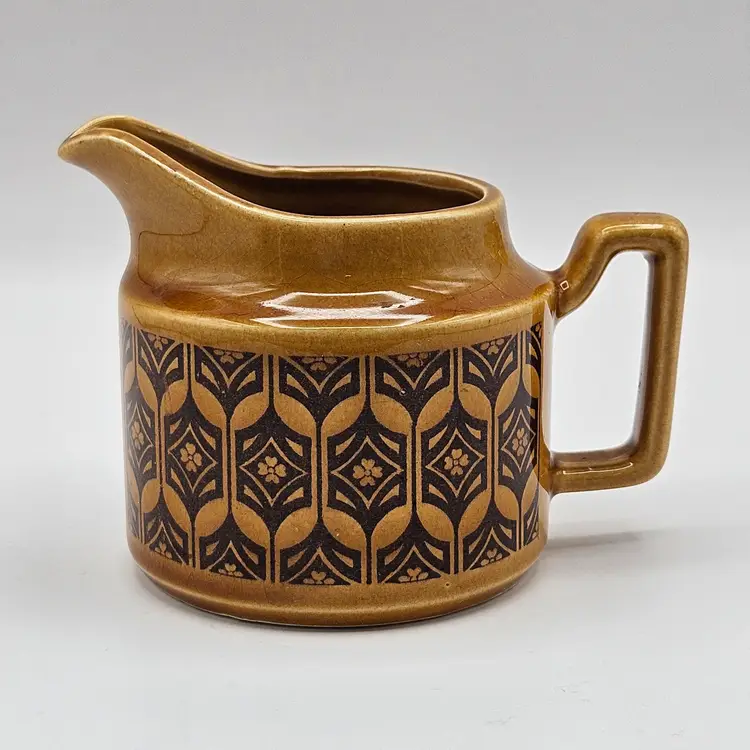 Royal Sealy Creamer Cream Pitcher Brown Yellow Amber Retro Vintage