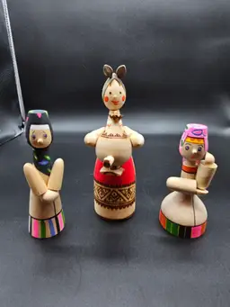 Vtg Beriozka Russian Folk Art Wood Figurines Dolls Pyrography Hand Painted 3 Pcs