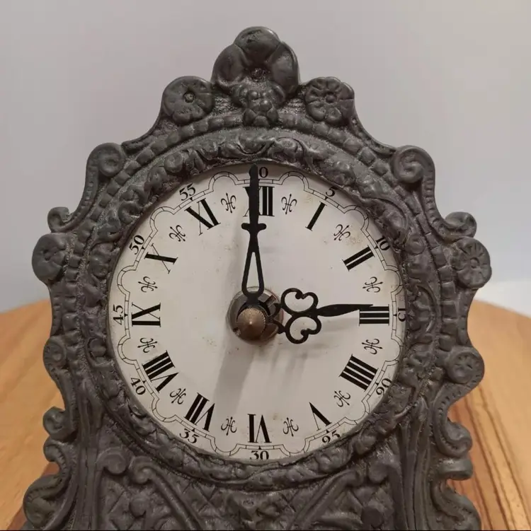 Vintage German Guetezeichen Zinngerät Quartz clock Pewter Germany Not Working