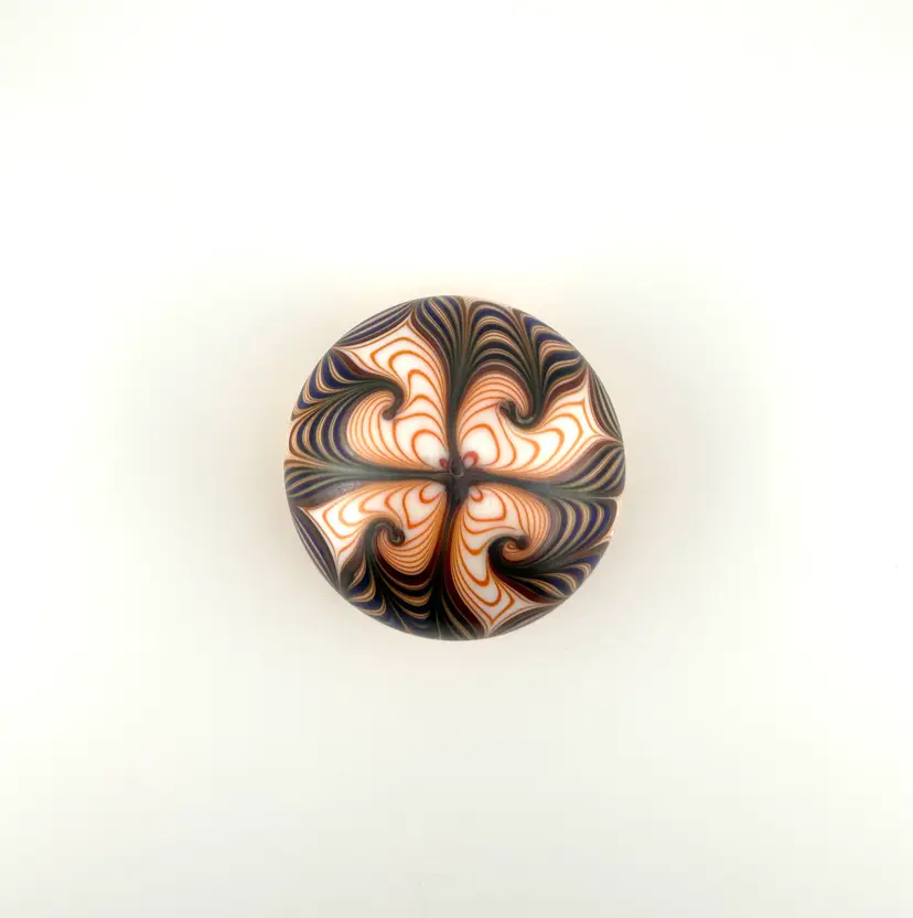 Vintage 1984 Chris Buzzini Northern Star Design Glass Paperweight 3”x 2.25”