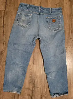 Carhartt Men's Jeans Size 40x30 (39X30) Relaxed Fit Straight Leg Denim