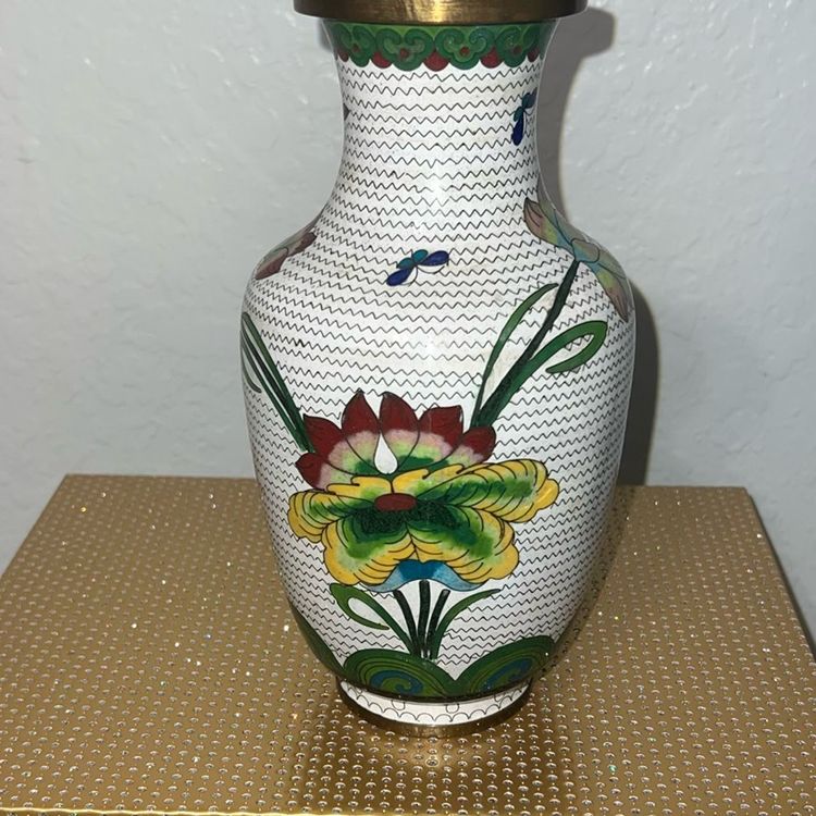 1900's Antique Chinese Cloisonné Vase