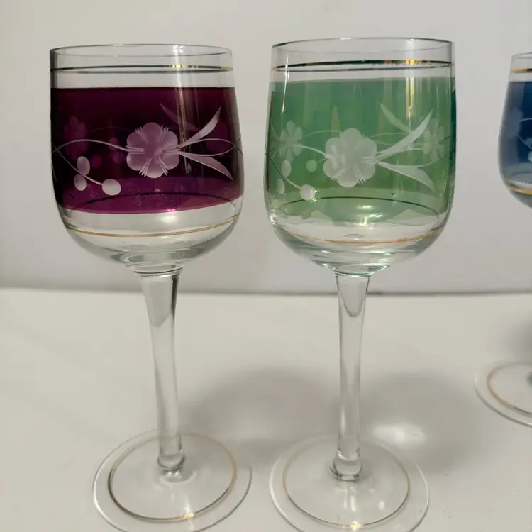 Set of 4 Vintage Hungarian Cut to Clear Crystal Hock Wine Glasses - Floral Cut