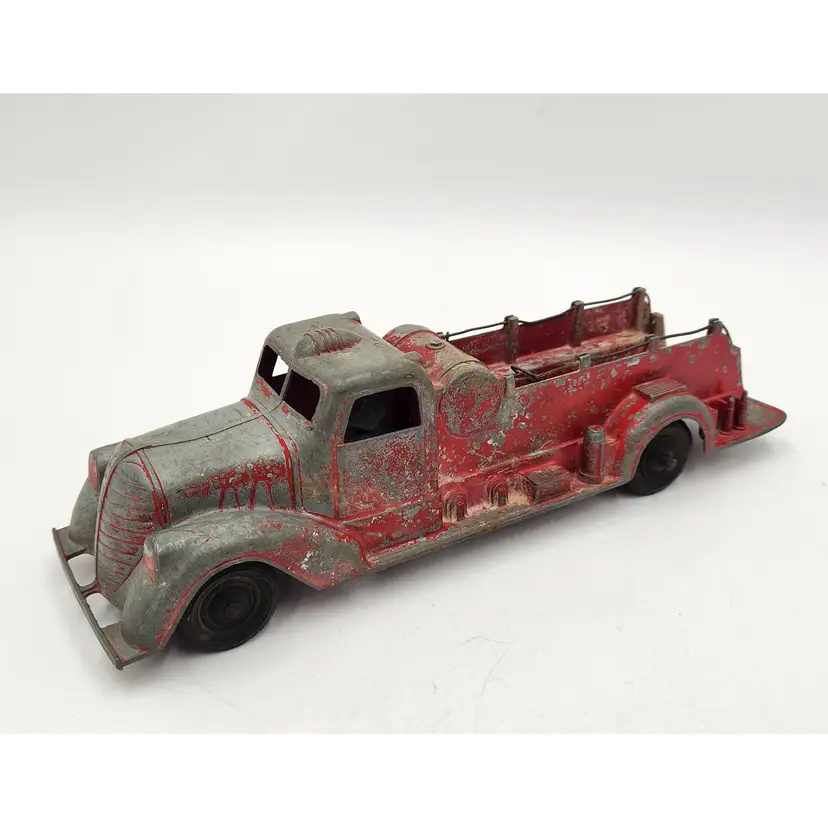 Metal Masters Co. Fire Dept. Engine Truck 10" Diecast