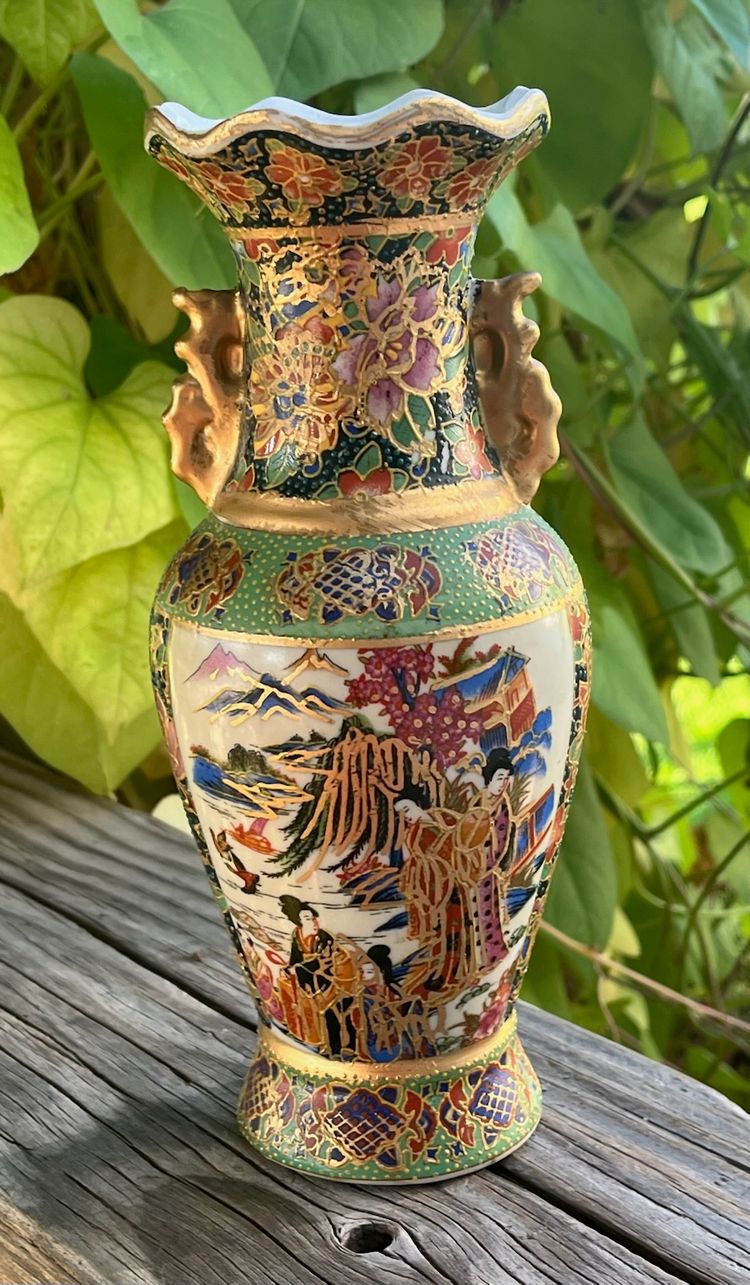 Vintage Japanese Geisha Flower Vase