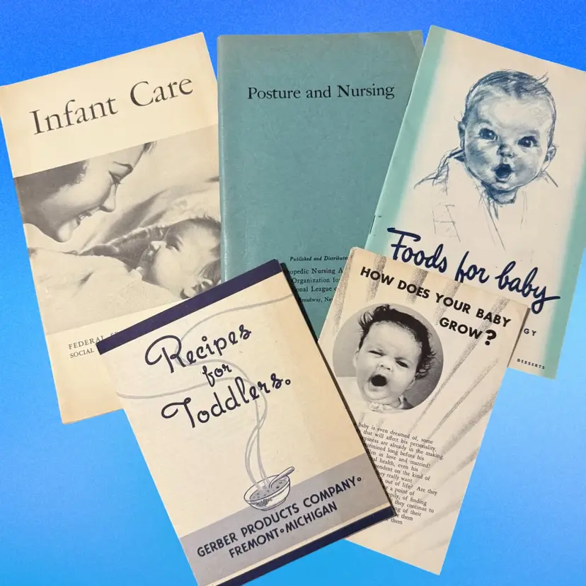Lot/5 Vintage Baby Care Booklets (KK)