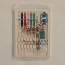 Pocket TRAVEL SEW KIT Woods of Windsor  2¼"x3" in Original Plastic Packaging Vintage