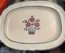 Hearthside Brambleberry Cumberland 12" Oval Serving Platter Mauve Blue Flowers