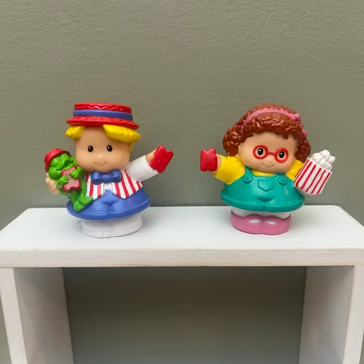 2003 Little People Figures