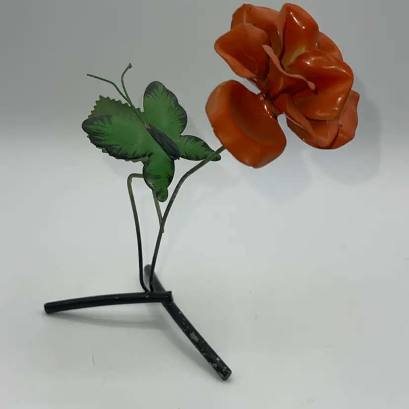 Metal Hand Painted Flower With Butterfly 6”