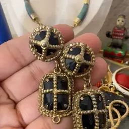 #06 - Jewelry Clip Ons