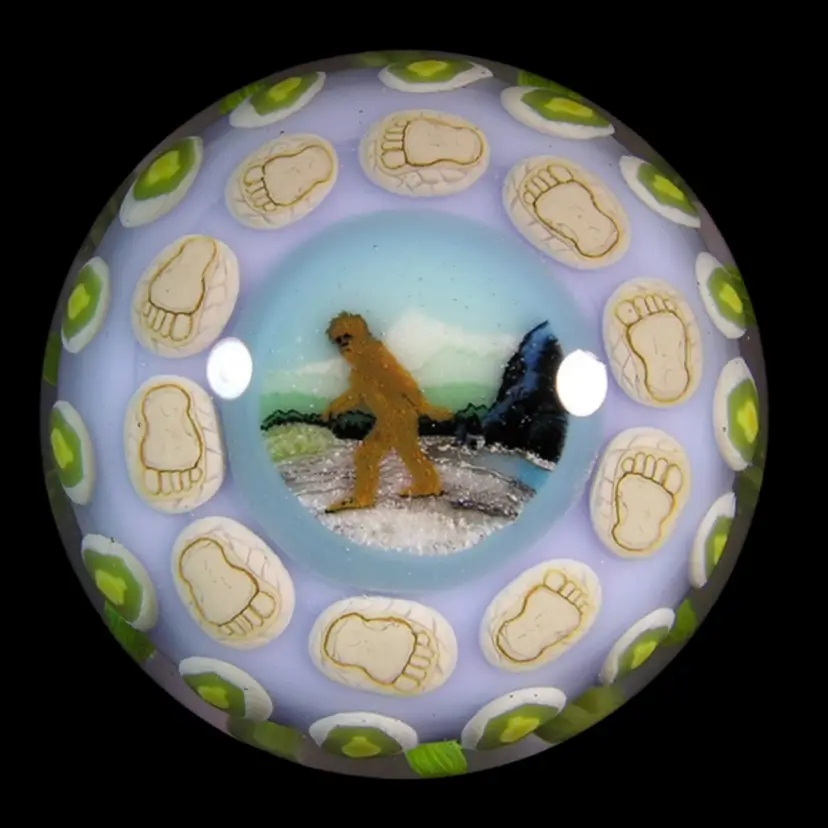 Zach Jorgensen “Tessellated Costal Bigfoot” 1.86” Paperweight ,Signed Excellent Condition