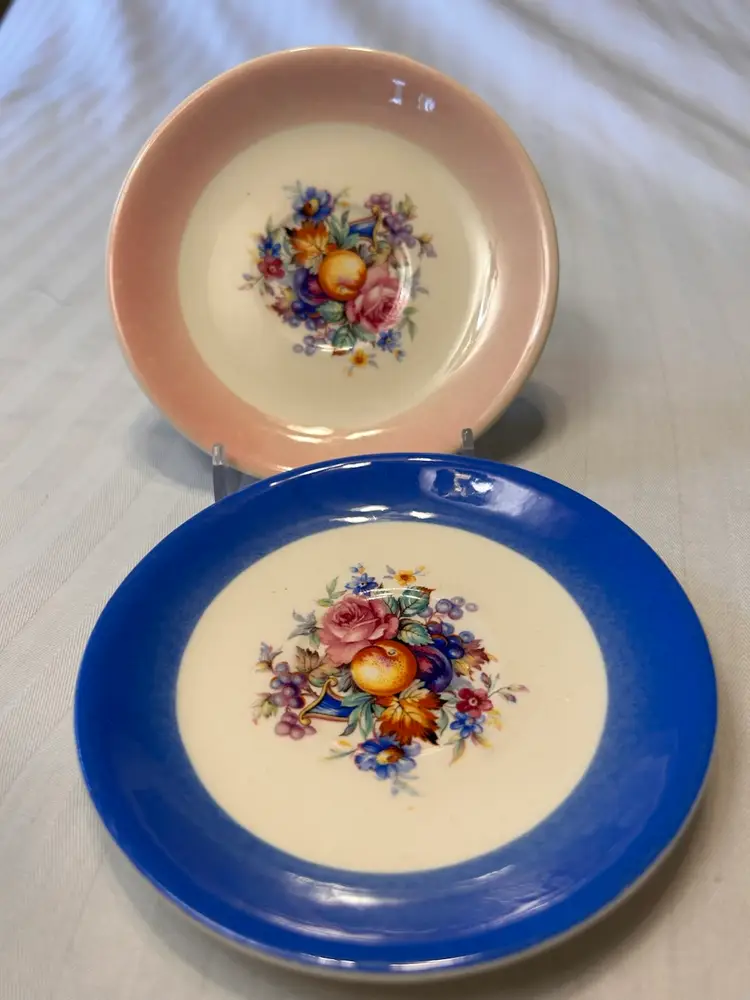 Pair Of Floral Pattern Decorative Plates