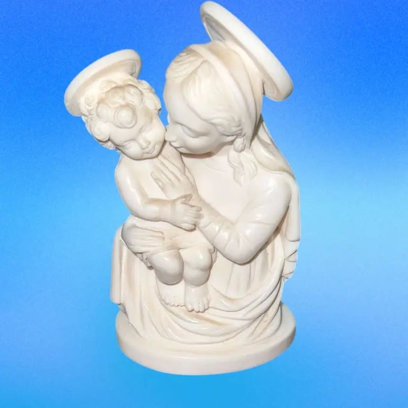 Vintage 1976 Made In Italy Carved Alabaster Stone Figure Signed “Kaisers”, 5.5” Tall… Beautiful Detail Christmas gift religious