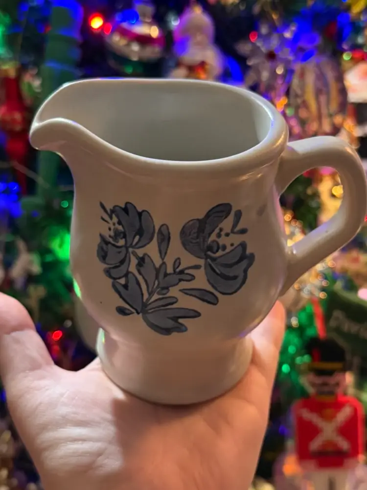 Vintage 🥛Pfaltzgraff Blue French Style Creamer