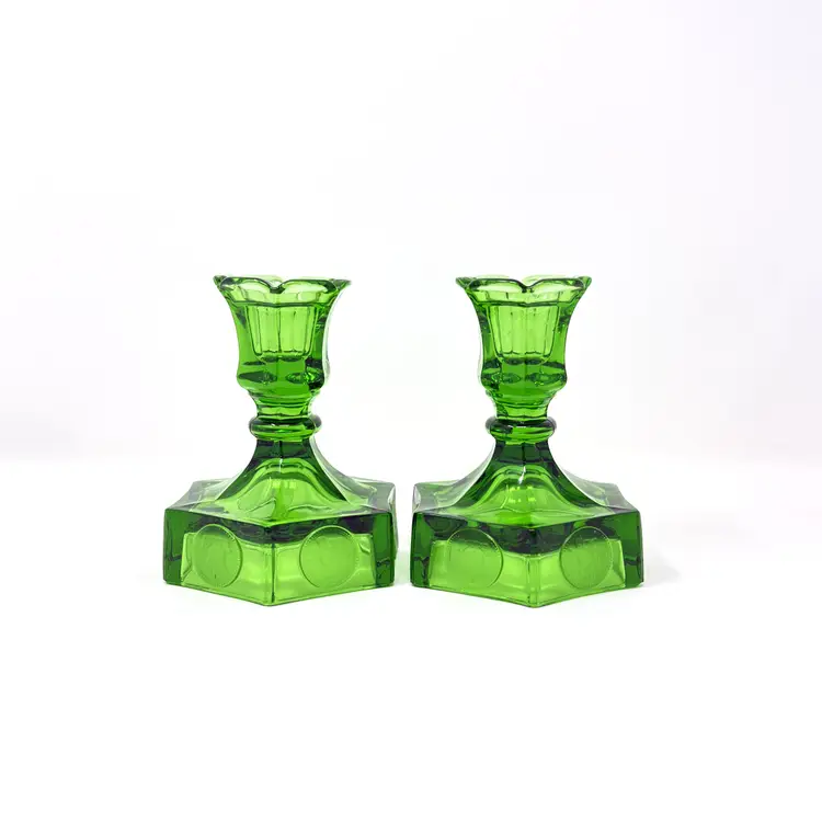 Emerald Green Coin Glass Candle Holders – Fostoria 1960s – Hex Base Vintage Taper Pair (0315-25)