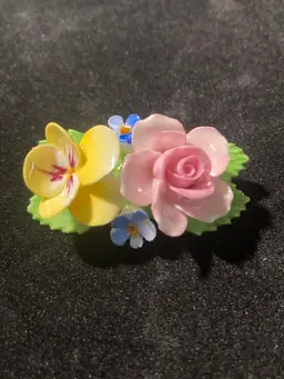 Vintage Denton China Brooch