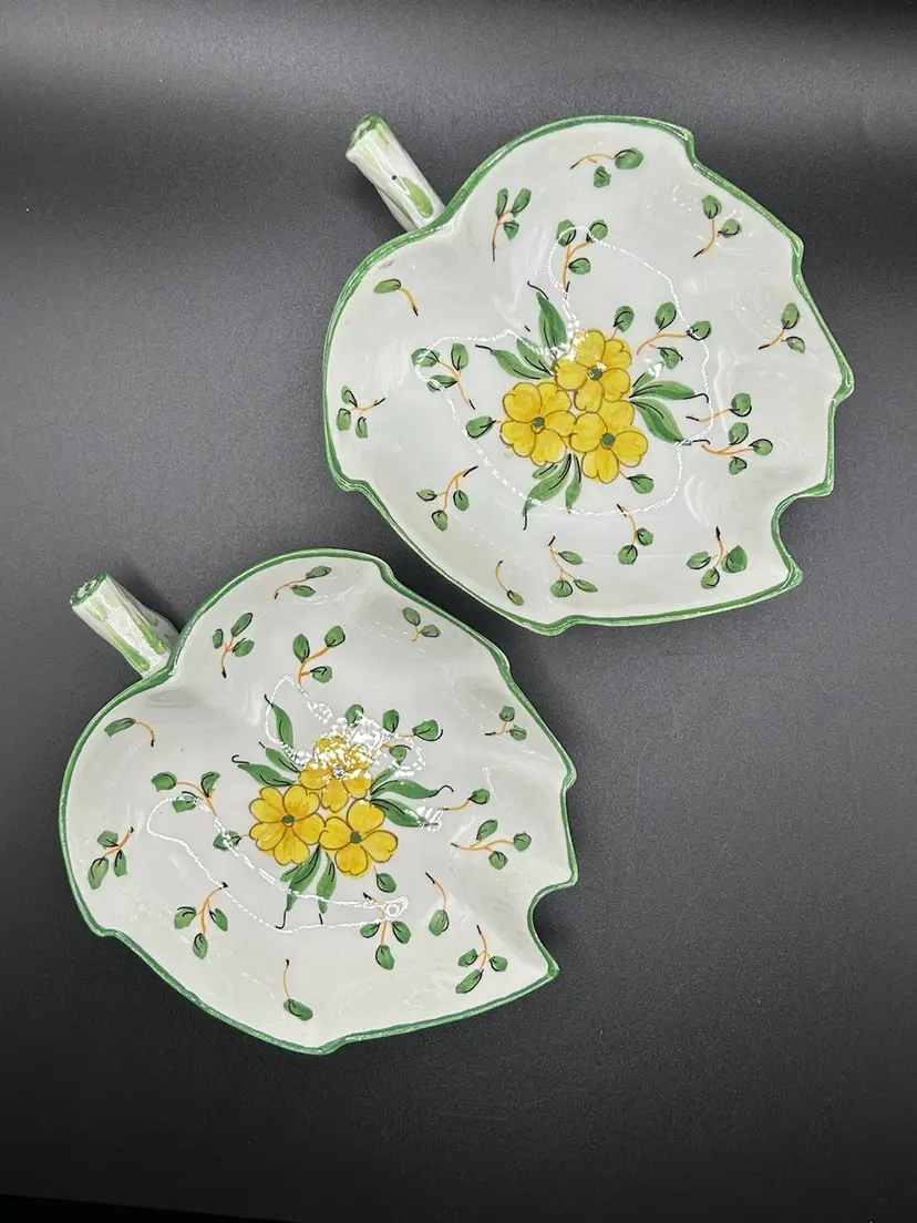 Italy Leaf Shaped Floral Design Small Dishes